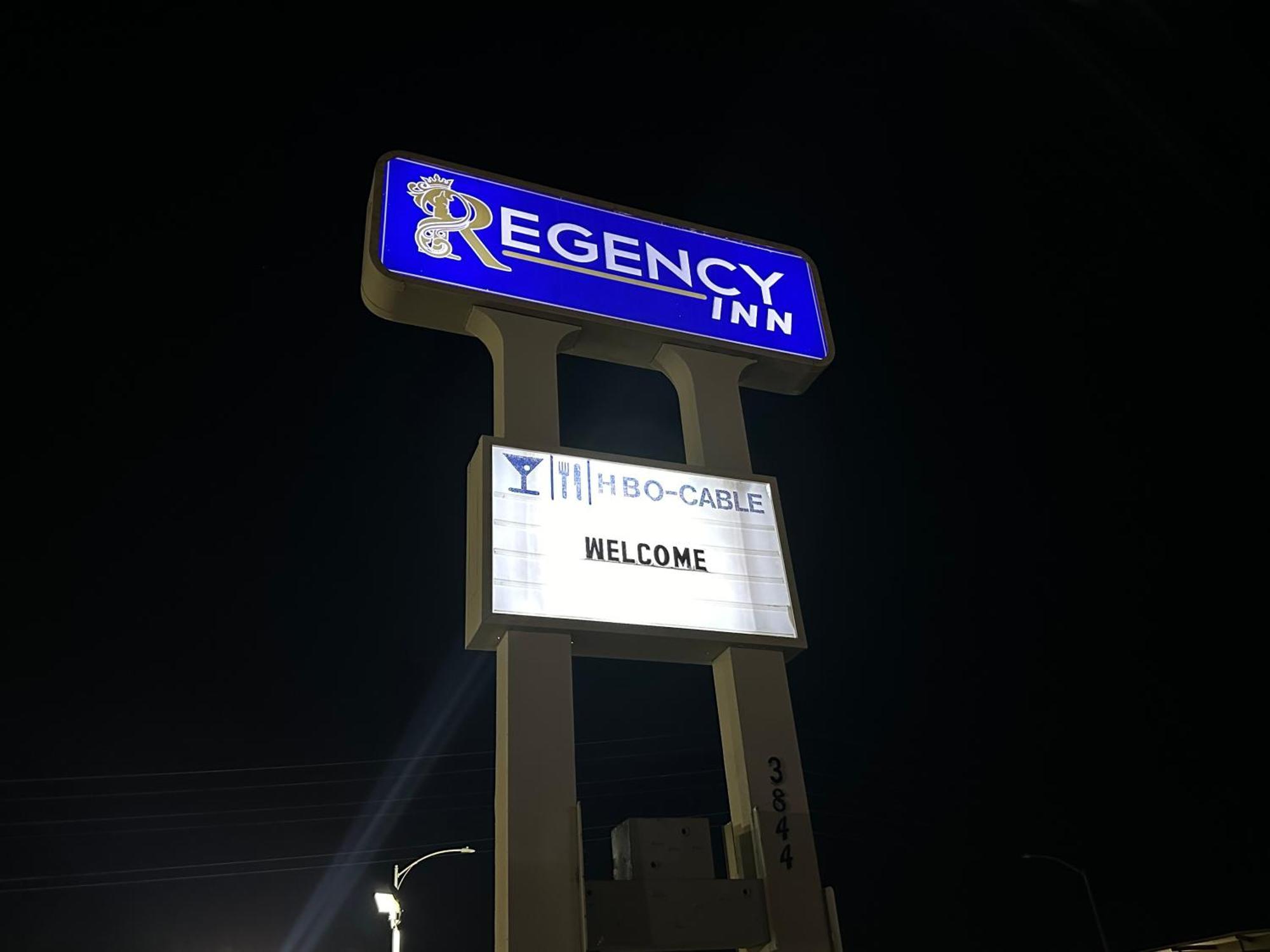 Regency Inn Fresno Kültér fotó